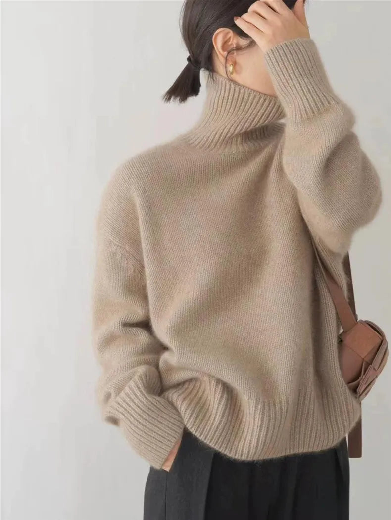 Lynn |  Turtleneck Sweater
